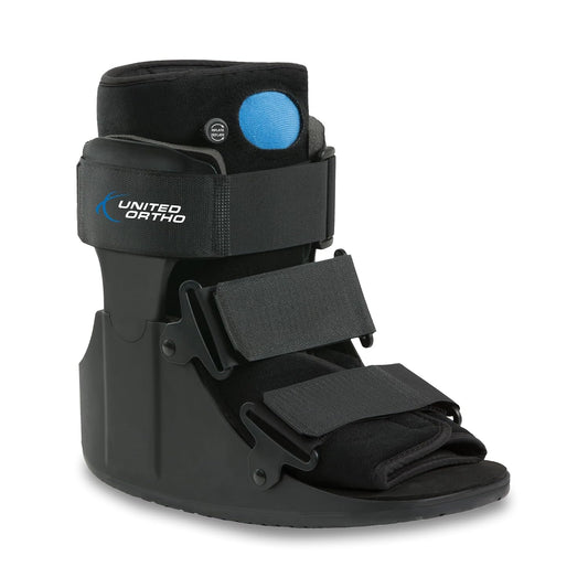 Bota para fracturas United Ortho Short Air Cam Walker, color negro