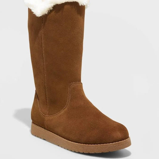 Universal Thread™ Women's Charleigh Faux Fur-Lined Winter Boots